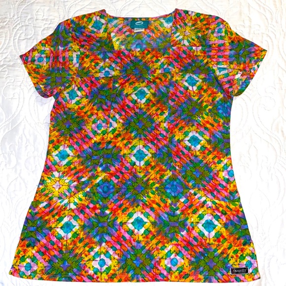SCRUBS   XS Crayola Scrub Top - Picture 1 of 6